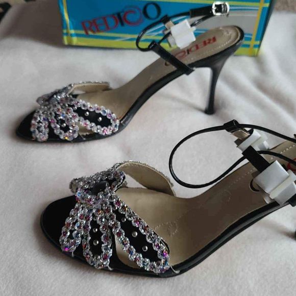 Bejeweled holiday heels brand new size 7.5  with box REDCO BLACK GLITTER - Picture 3 of 4